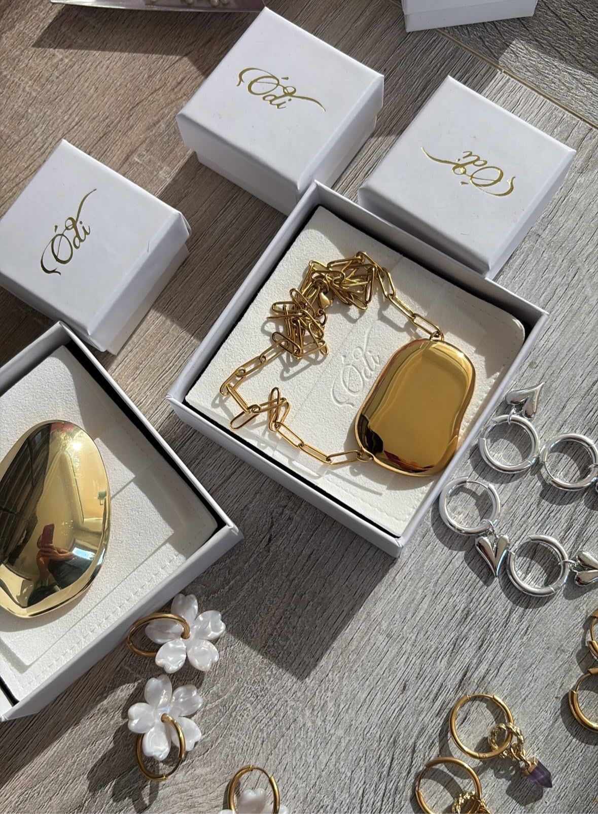 Pebble Necklace-Gold Stainless Steel