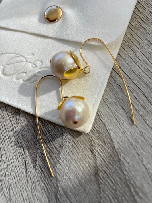 Botanical FW Pearls LGE Gold or Silver