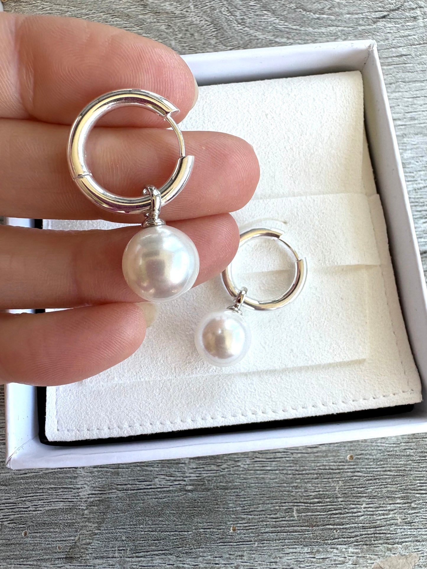 White Pearl Rounds on Hoops- Your choice of colour-Gold-Rose Gold-Silvet