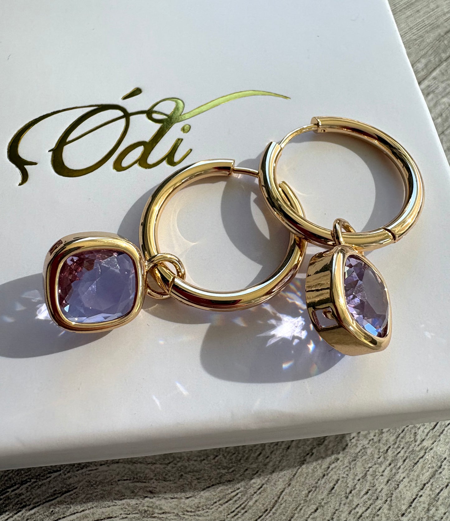 Glass Cushion Hoops Lilac