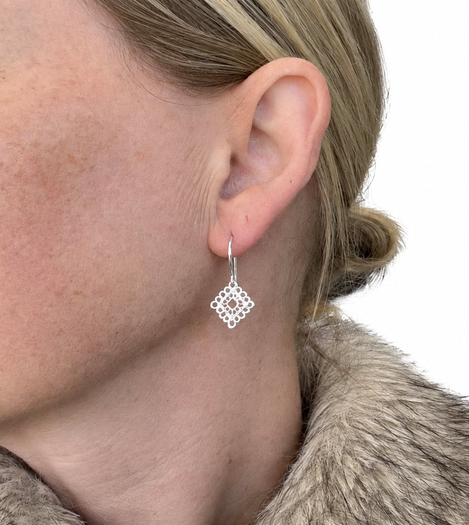 Diamond Lace Luxe Version