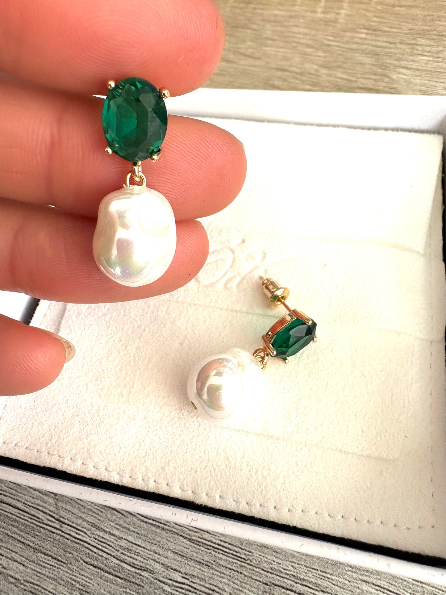 Paris Green Emerald Oval Stud Baroque Pearl Earrings