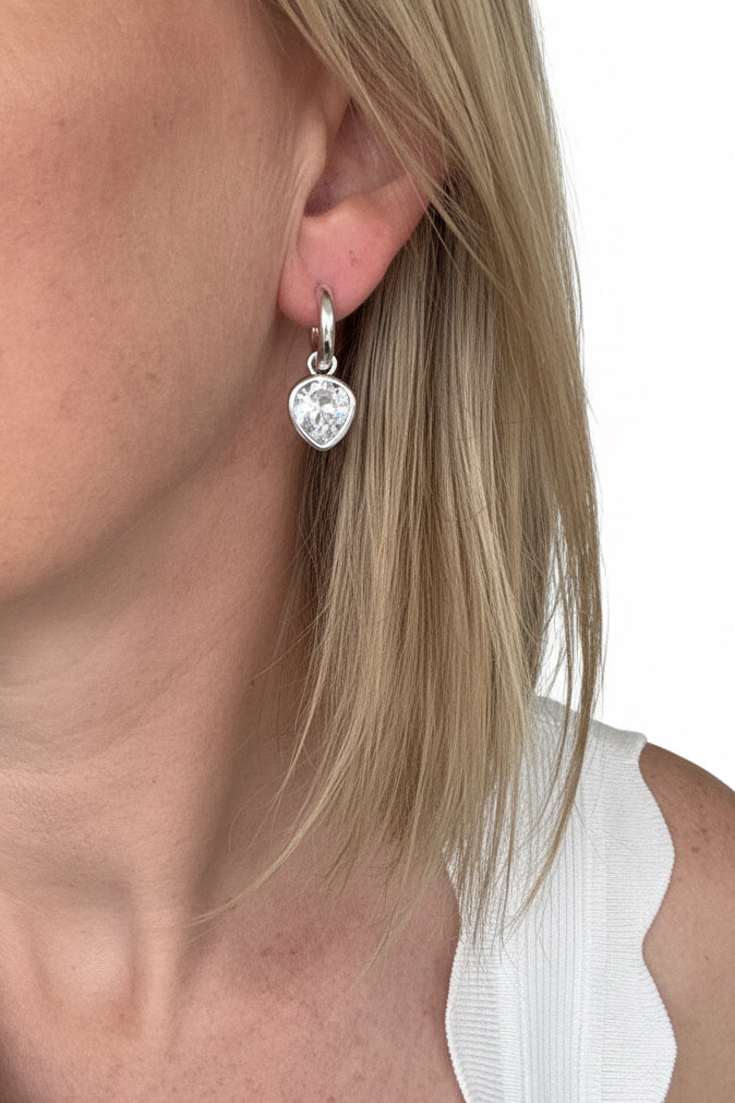 Ice Dewdrops Huggies Silver