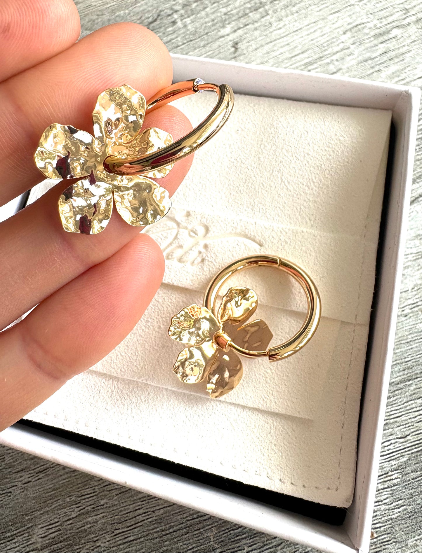 Luxe Gold Texture Floral Hoops