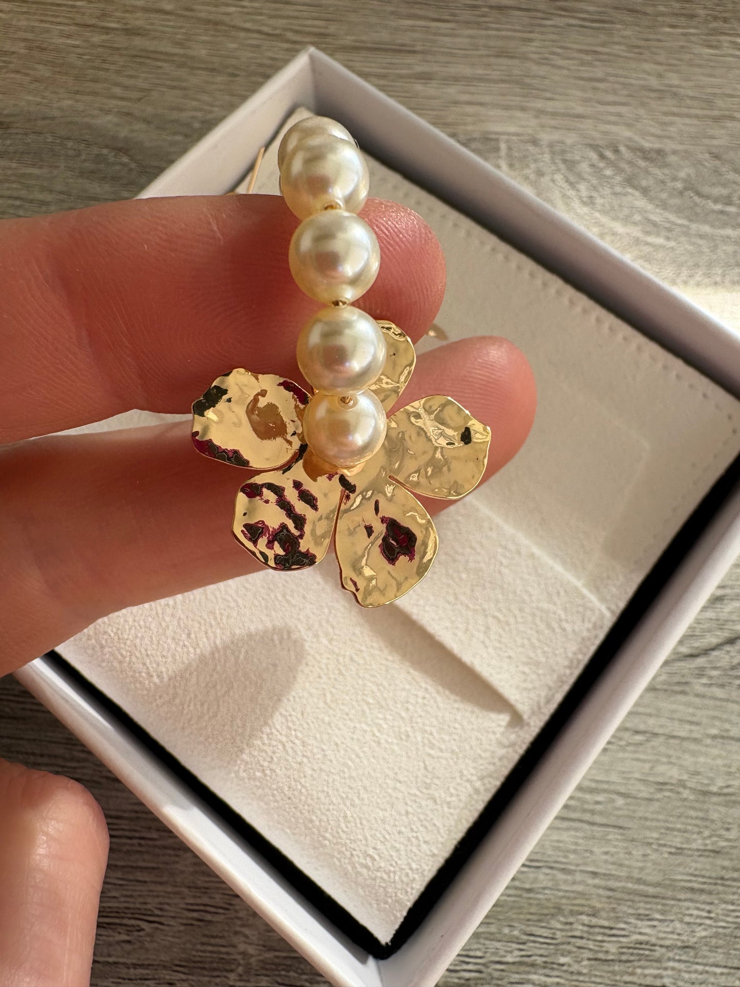 Luxe Texture Flower Pearl Hoops-Gold