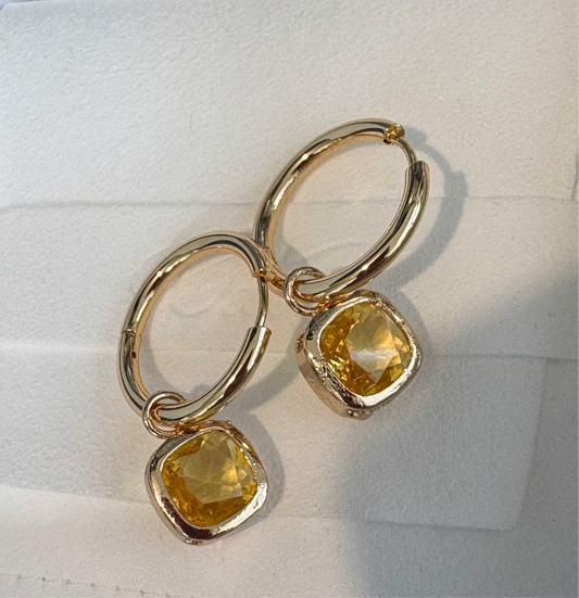 Glass Cushion Hoops Yellow