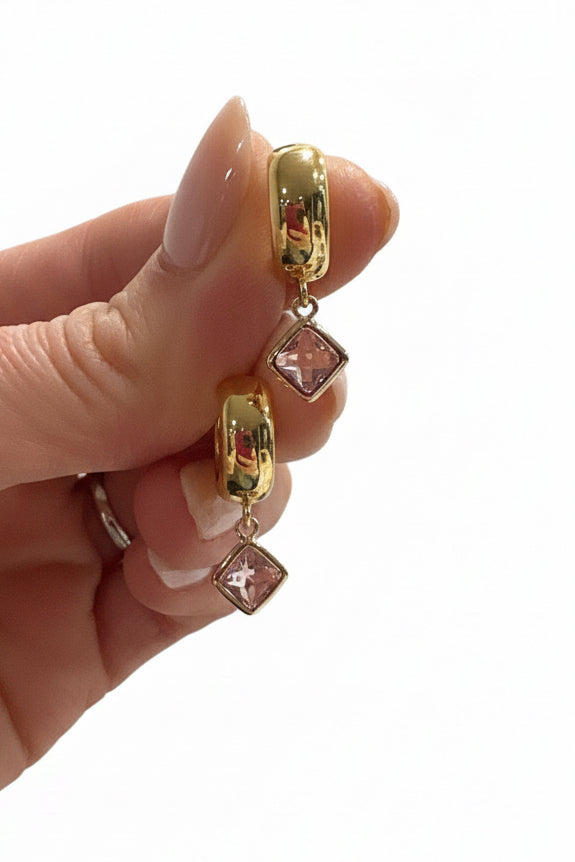 Pink Baby Rhombus Jewel on Huggies Gold