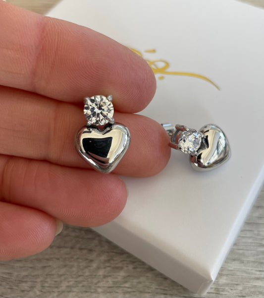 Love drops-Stainless Steel Jewelry-Heart Earrings-On Trend