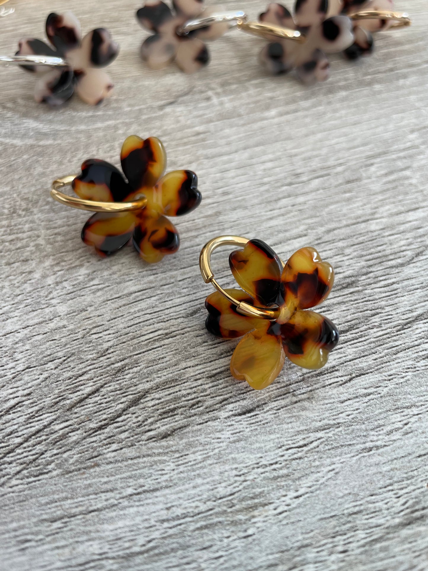 Amber Tortoiseshell Blooms on Gold Hoops #116